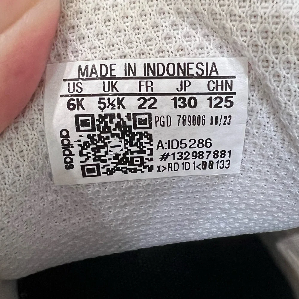 adidas advantage shoes